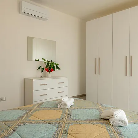 Apartment Dea House Nesso