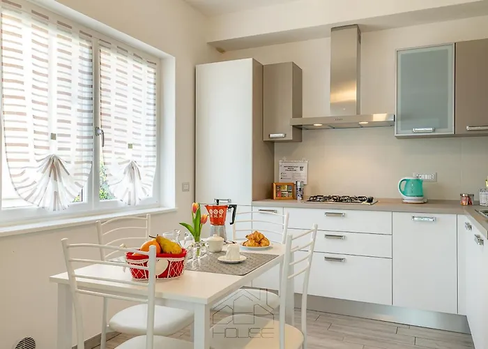 Dea House Apartamento Nesso
