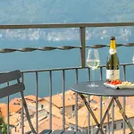Dea House Apartman Nesso